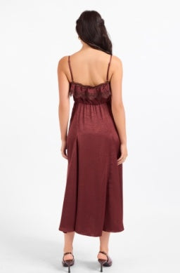 The Ceremont Lace Dress