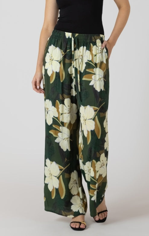 The Daria Wide Leg pants